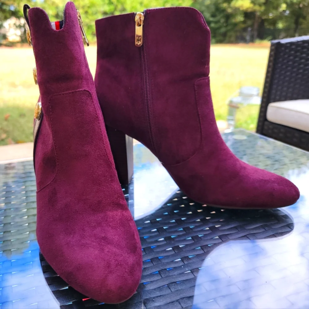 Tommy Hilfiger Burgundy Booties -‎ Size 9.5